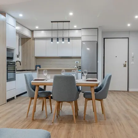 H11 Casa Giglio - Parcheggio