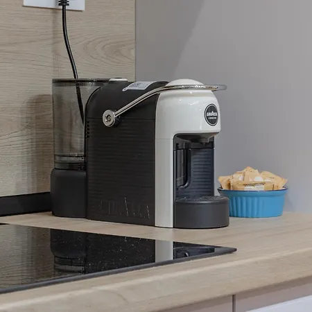 H11 Casa Giglio - Parcheggio *