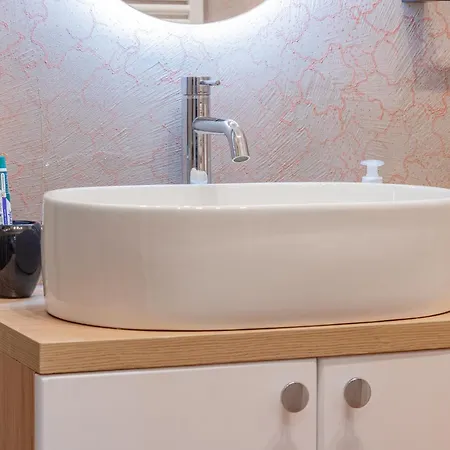 H11 Casa Giglio - Parcheggio Apartment *