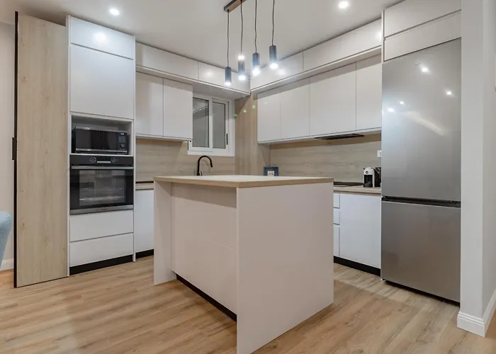 H11 Casa Giglio - Parcheggio * Sanremo