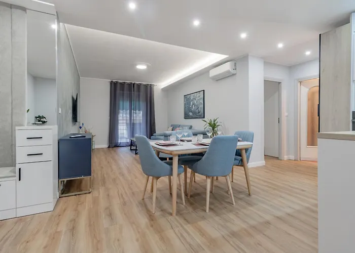 H11 Casa Giglio - Parcheggio Apartment Sanremo